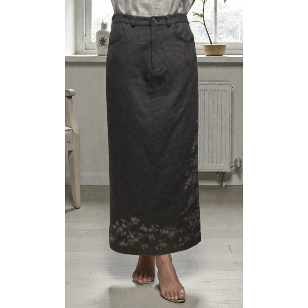 Vintage Eddie Bauer wool blend maxi skirt with floral embroidery size 6 gray
